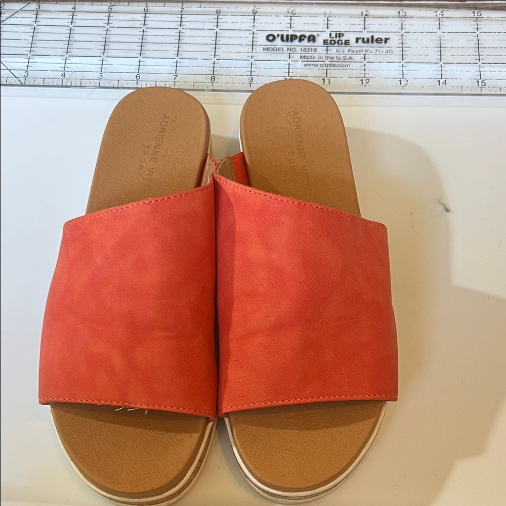 Adrienne Vittadini Coral Slide Sandals